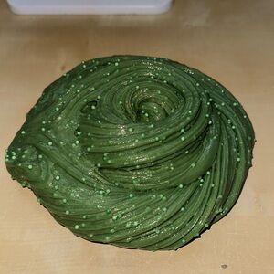 Green crunchy slime!